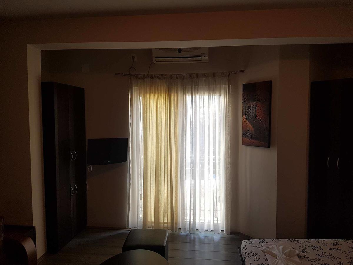 Villa Piano&Bar Охрид Екстериор снимка