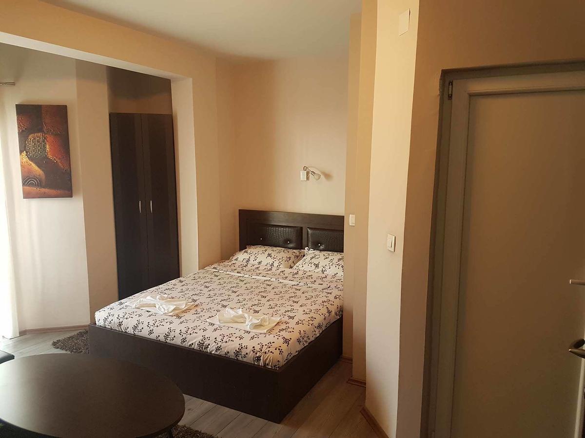 Villa Piano&Bar Охрид Екстериор снимка