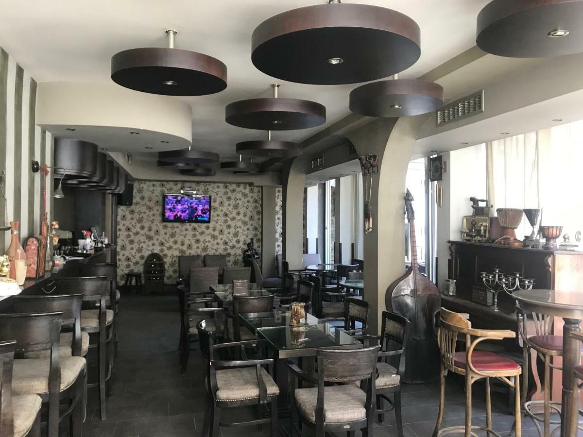 Villa Piano&Bar Охрид Екстериор снимка
