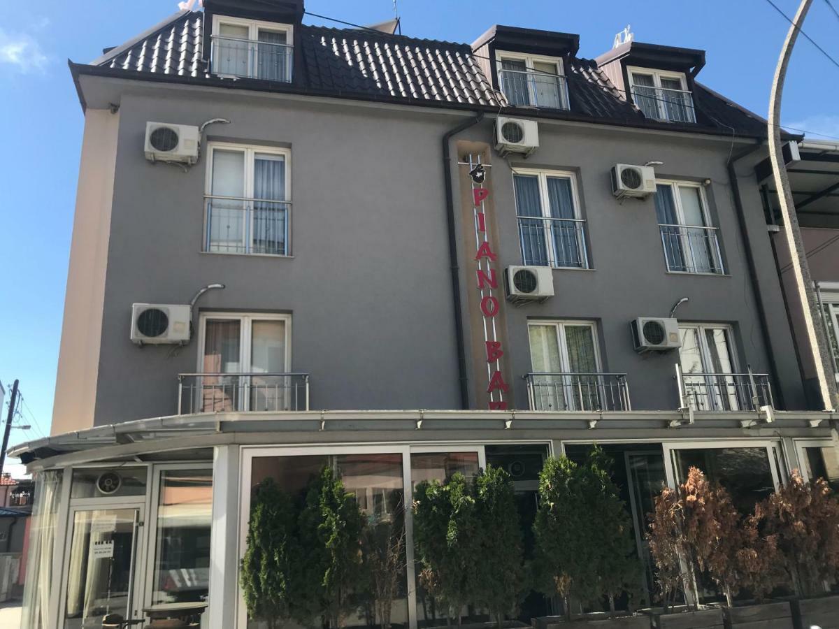 Villa Piano&Bar Охрид Екстериор снимка